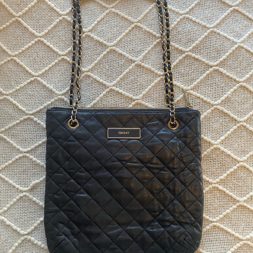 DKNY Black Quilted leather cross body /shoulder purse